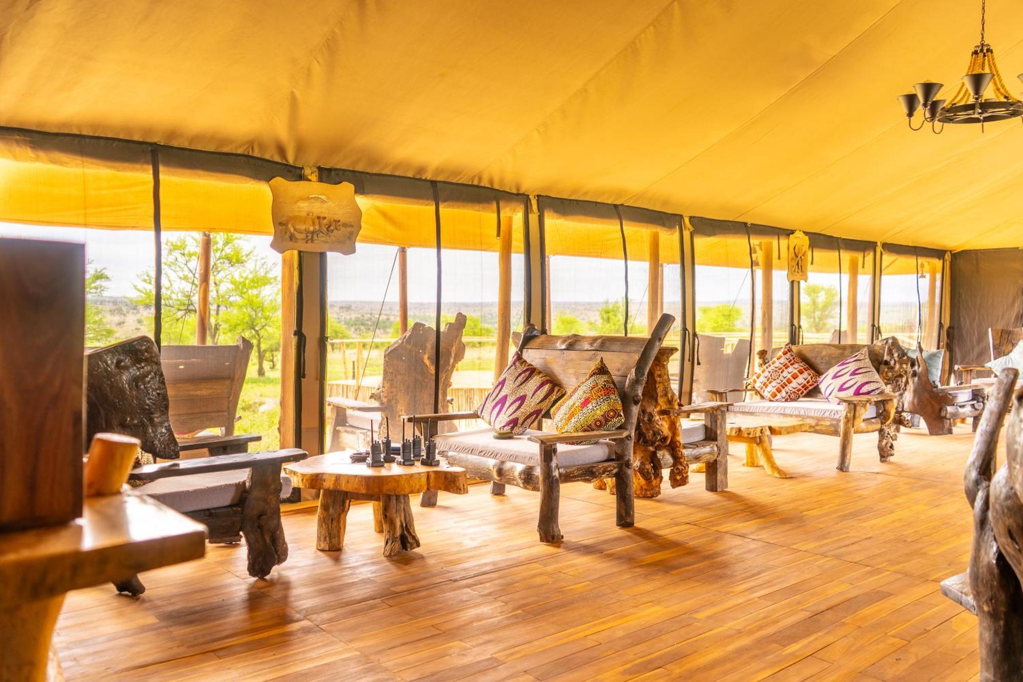 Serengeti Malaika Luxury Camp Villa Екстериор снимка